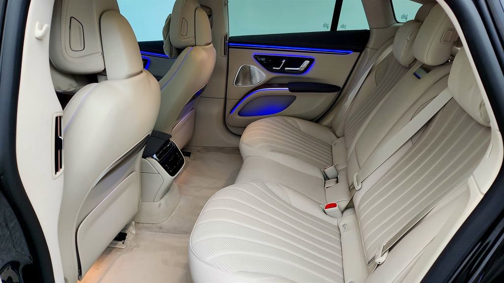 Used 2024 Mercedes-Benz EQS 450+ Sedan image 21