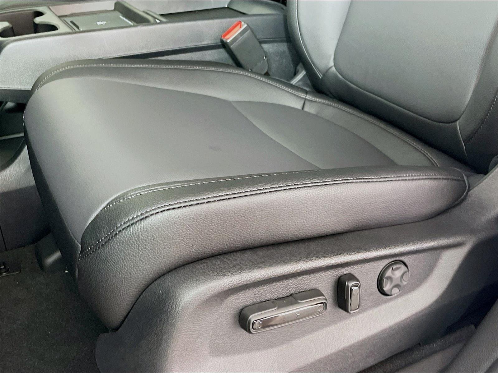 New 2026 Honda Odyssey EX-L image 24