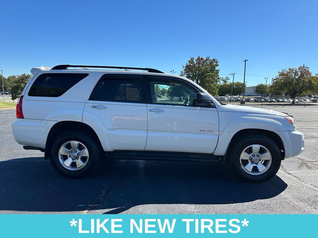 Used 2008 Toyota 4Runner SR5 AWD/4WD image 11