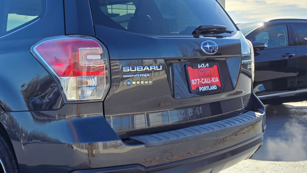 Used 2017 Subaru Forester 2.5i Limited image 13