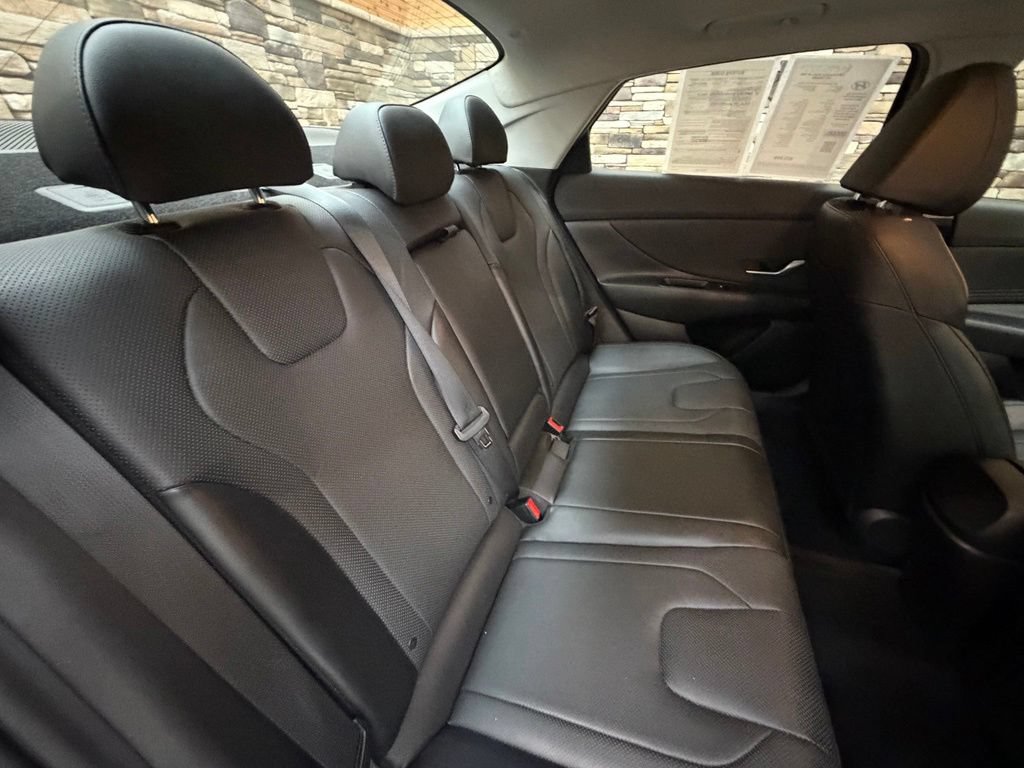 Used 2023 Hyundai Elantra Limited w/ Cargo Package FWD image 60