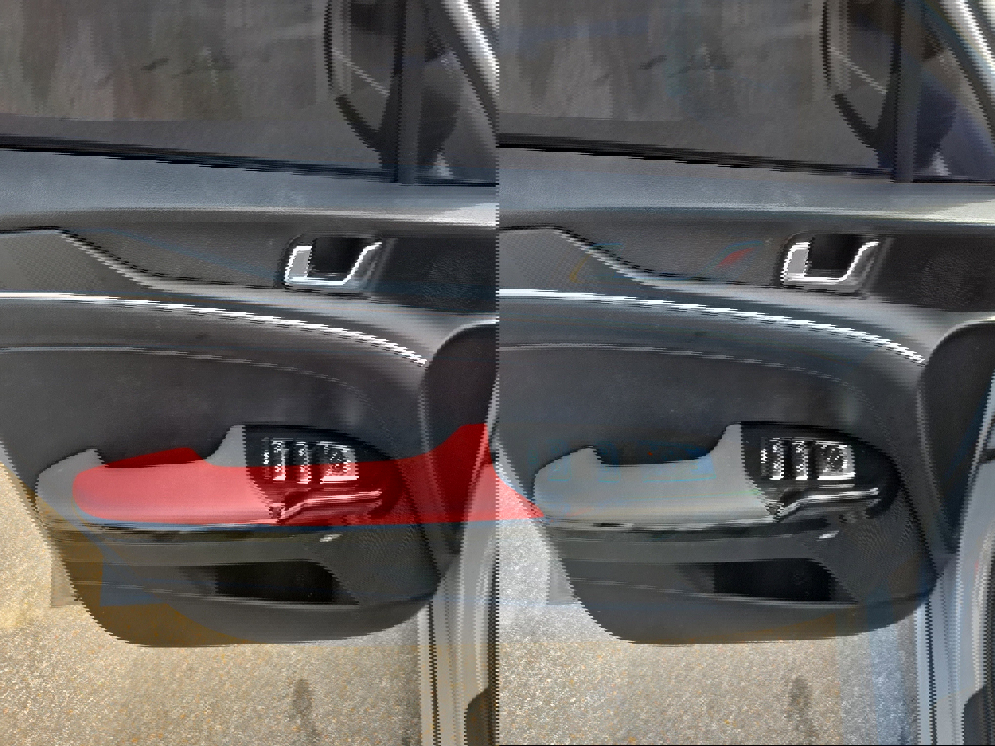 Used 2025 Kia K5 GT-Line w/ GT-Line Premium Package image 11