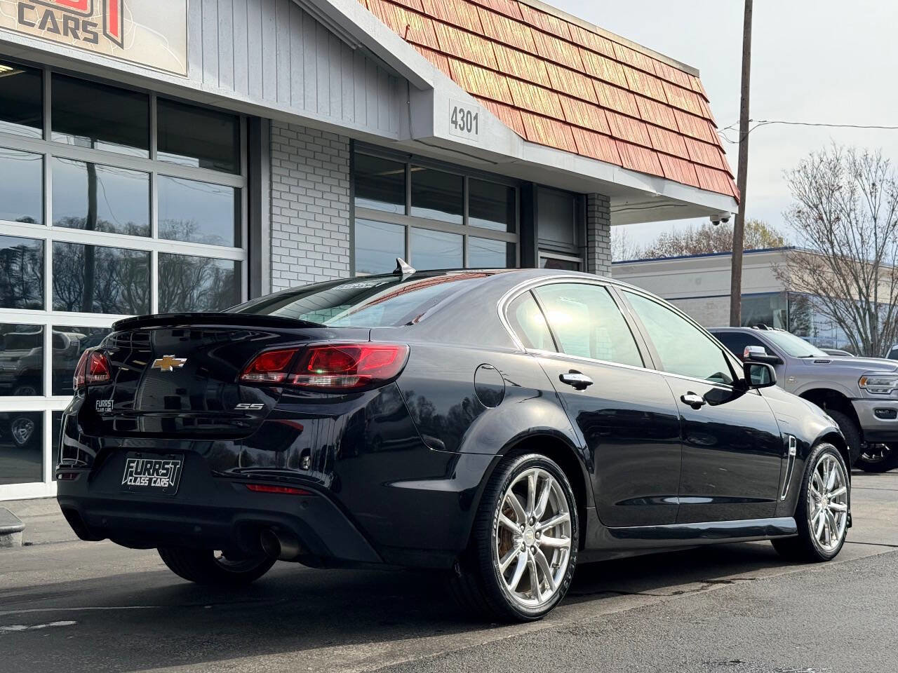 Used 2014 Chevrolet SS image 3