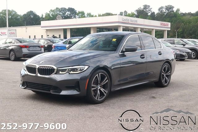 Used 2020 BMW 330i Sedan w/ Convenience Package image 4