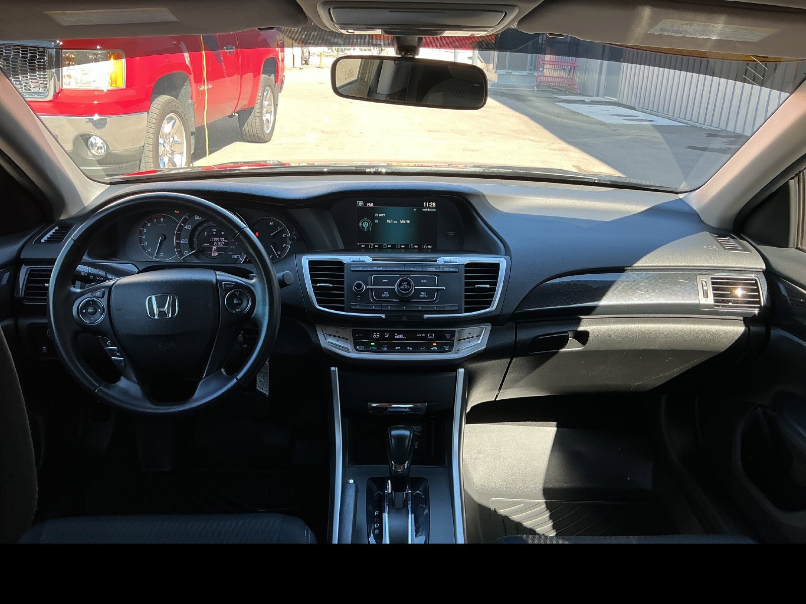 Used 2015 Honda Accord Sport image 12