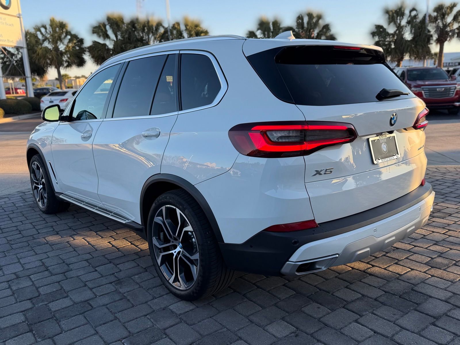 Certified 2023 BMW X5 sDrive40i w/ Premium Package image 11