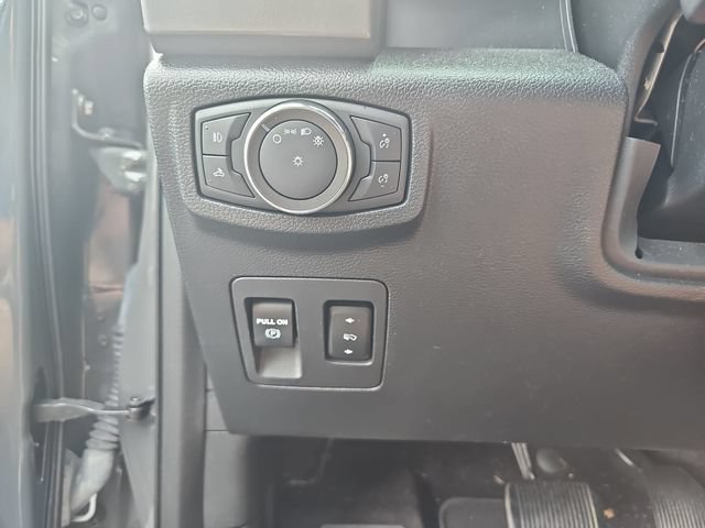 Used 2020 Ford F150 XLT w/ Equipment Group 302A Luxury AWD/4WD image 23
