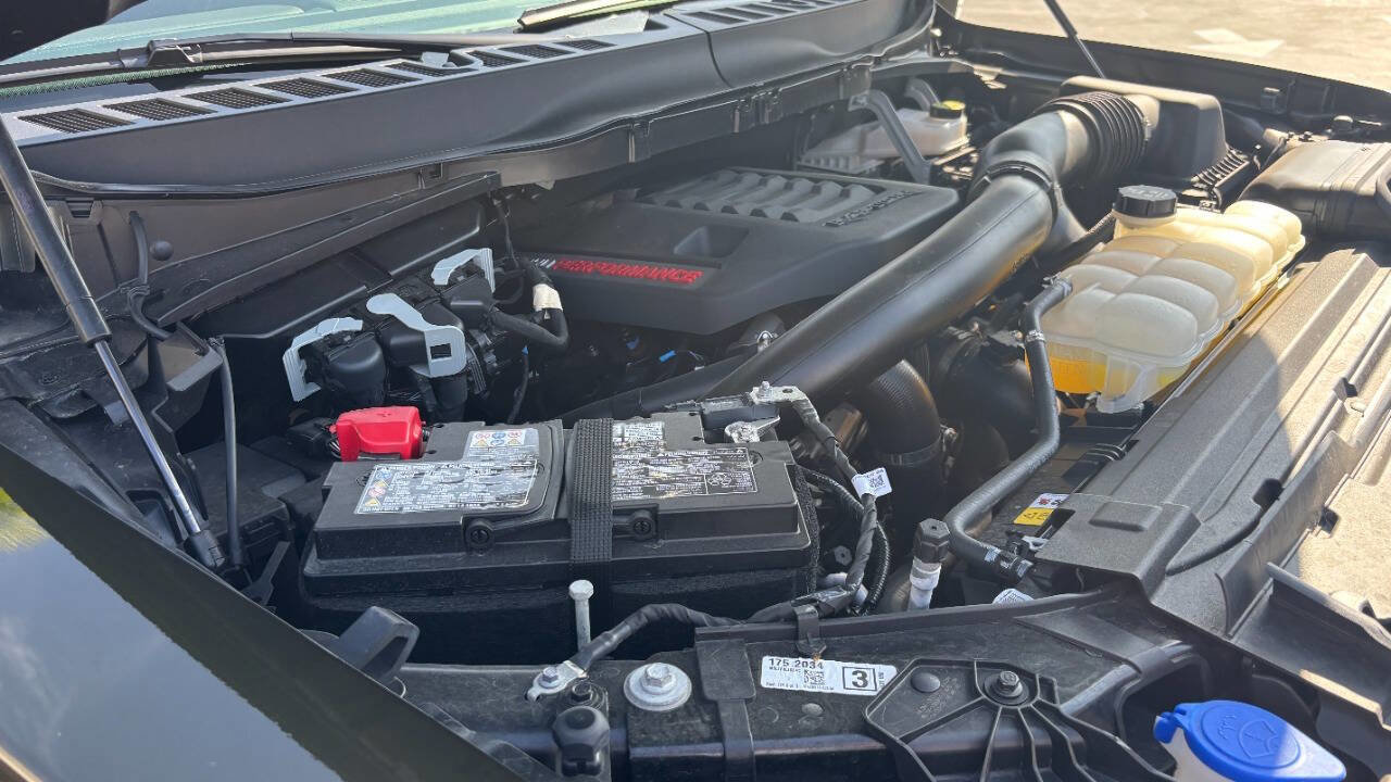 Used 2025 Ford F150 Raptor image 37
