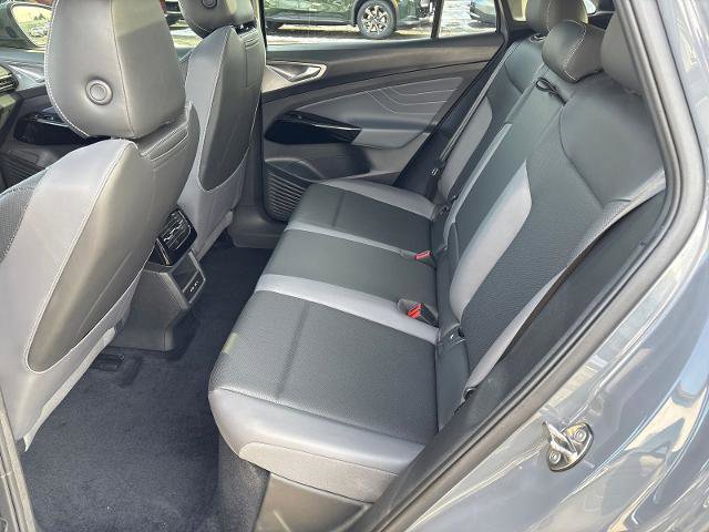 Used 2024 Volkswagen ID.4 Pro S image 25