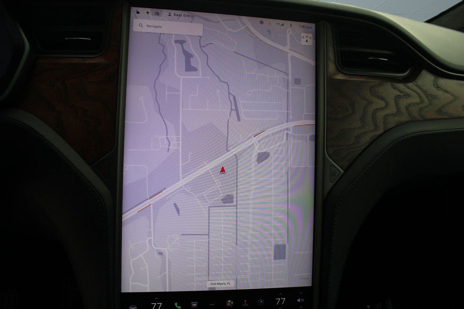 Used 2020 Tesla Model X Long Range image 23