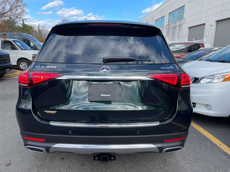 Used 2020 Mercedes-Benz GLE 350 4MATIC w/ Premium Package image 16