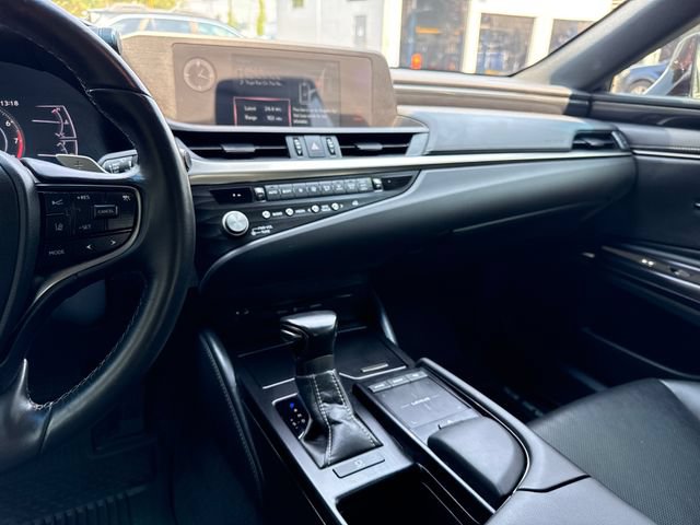 Used 2021 Lexus ES 250 AWD/4WD image 22