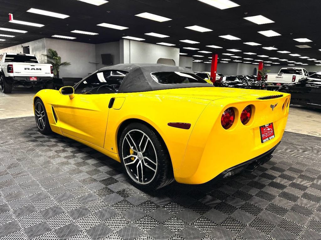 Used 2007 Chevrolet Corvette Convertible w/ Preferred Equipment Group image 18