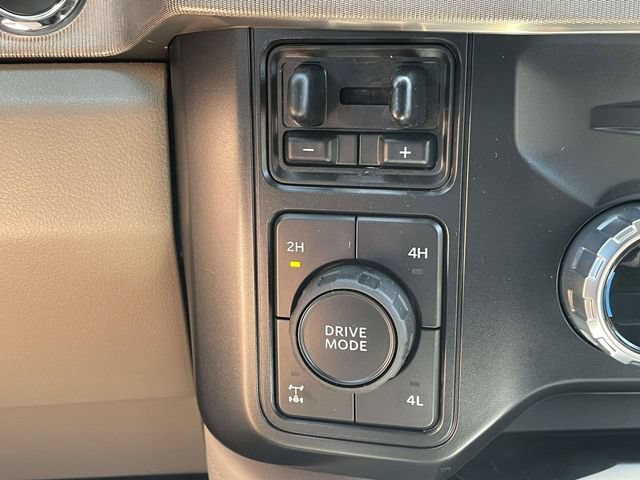 New 2026 Ford F350 Platinum w/ Platinum Plus Package AWD/4WD image 19