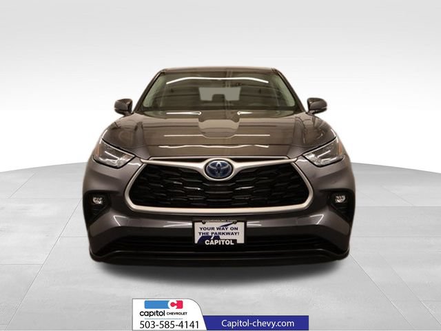 Used 2022 Toyota Highlander LE AWD/4WD image 7