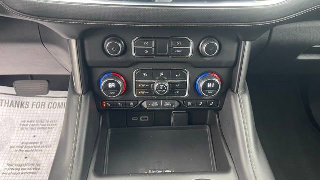 Used 2023 Chevrolet Suburban Premier image 20