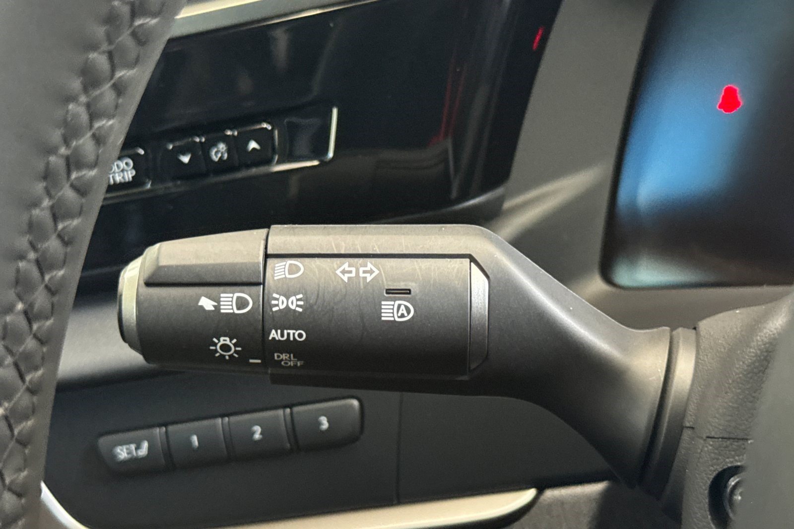 Certified 2026 Lexus RZ 450e AWD w/ Technology Package image 32