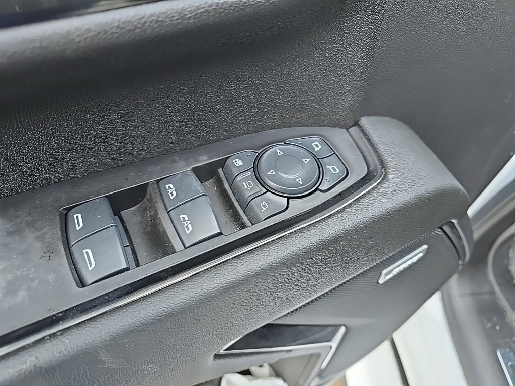 Used 2025 GMC Sierra 2500 AT4 w/ AT4 Premium Plus Package image 7