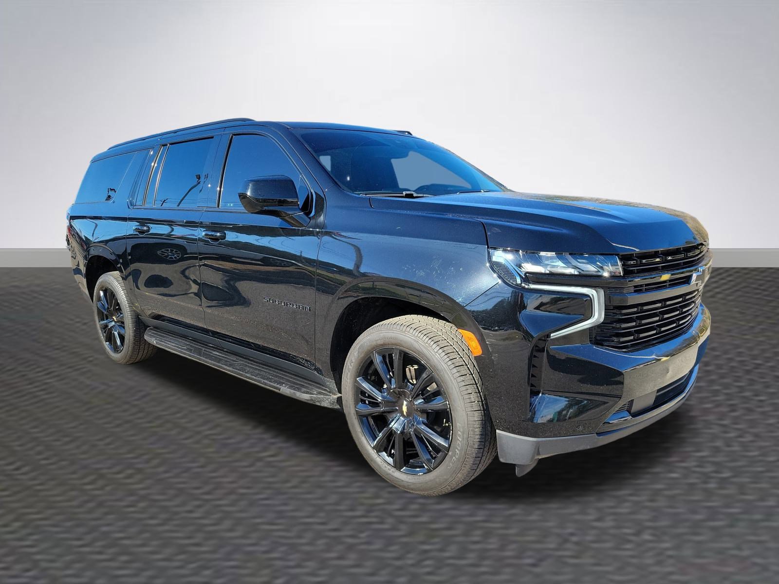 Used 2023 Chevrolet Suburban RST