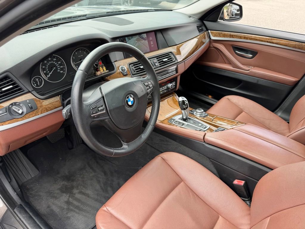 Used 2012 BMW 528i Sedan RWD image 22