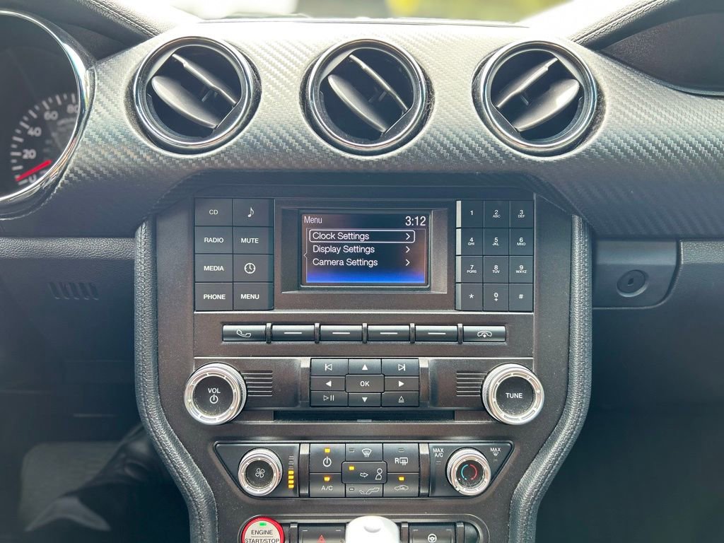 Used 2017 Ford Mustang Coupe image 14