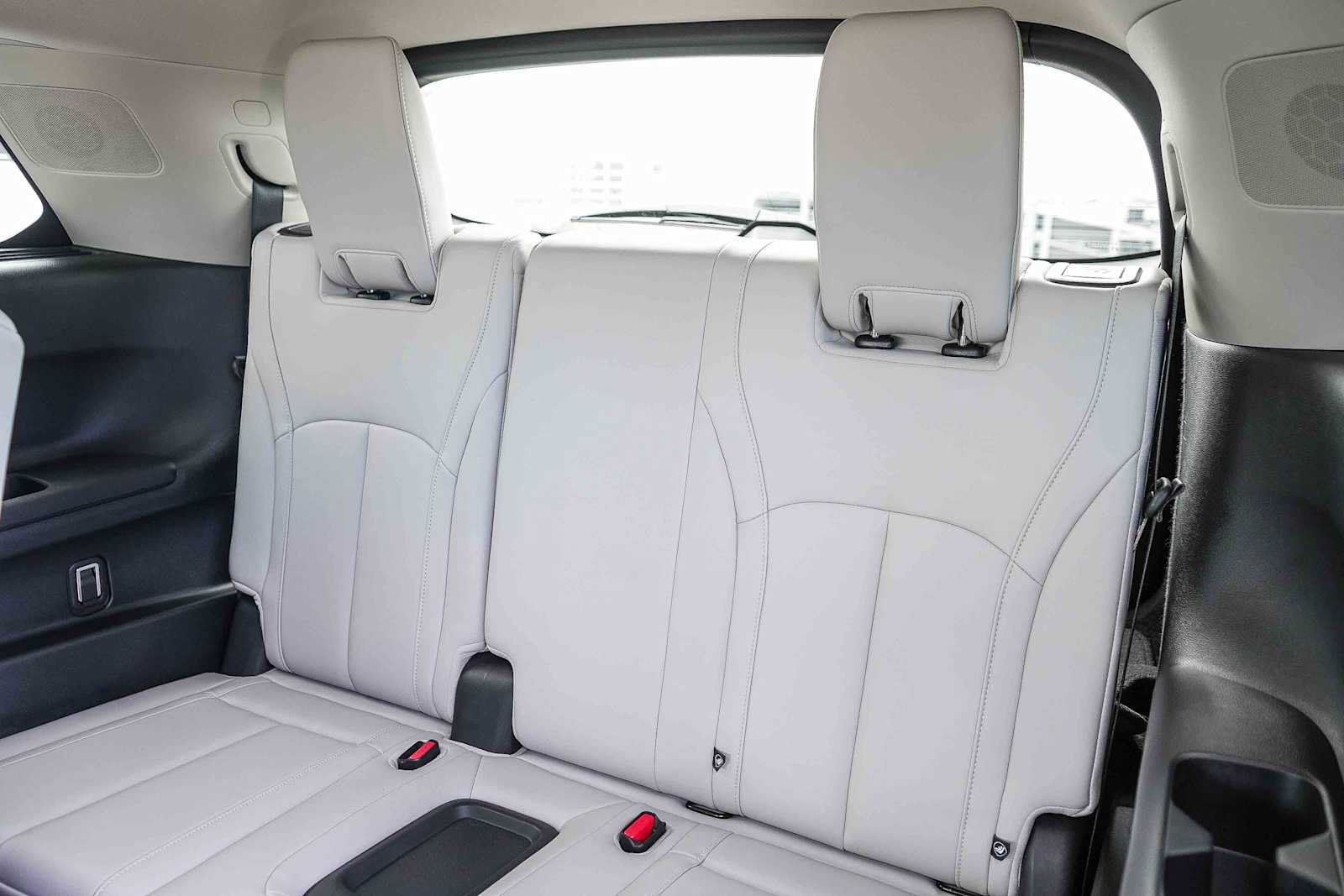 Used 2026 INFINITI QX60 Pure w/ Cargo Package FWD image 20