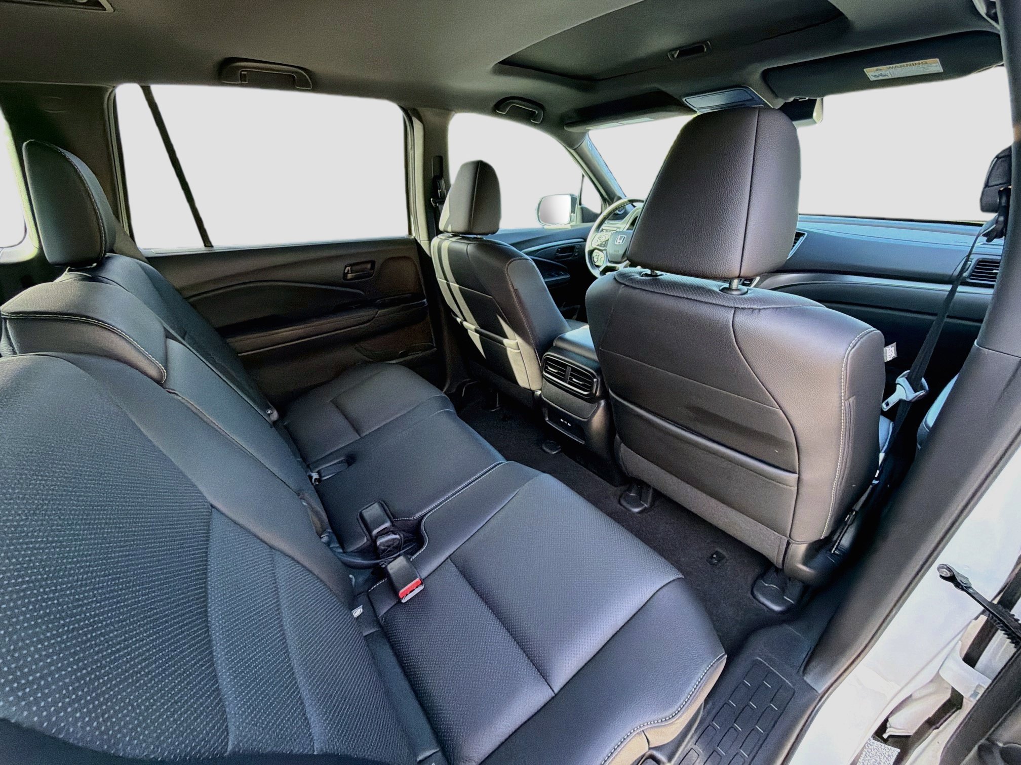 Certified 2025 Honda Passport EX-L image 29