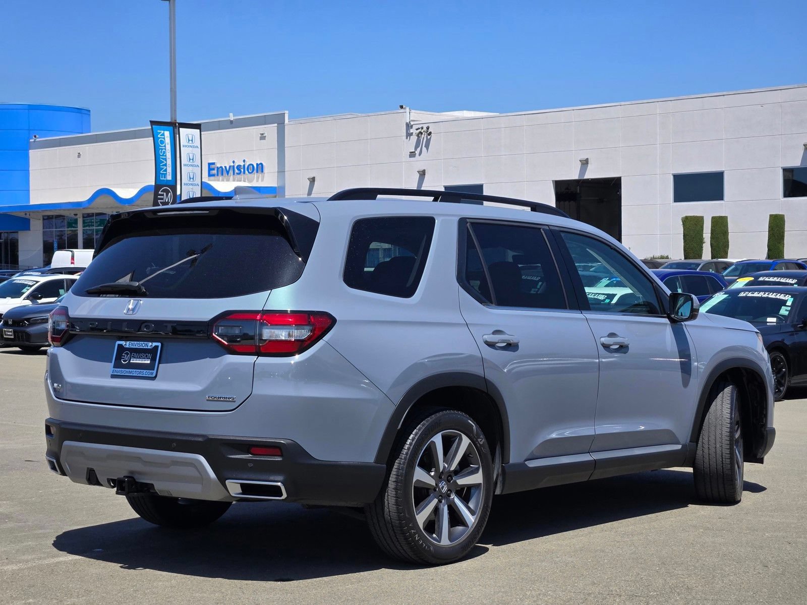 Certified 2024 Honda Pilot Touring image 7