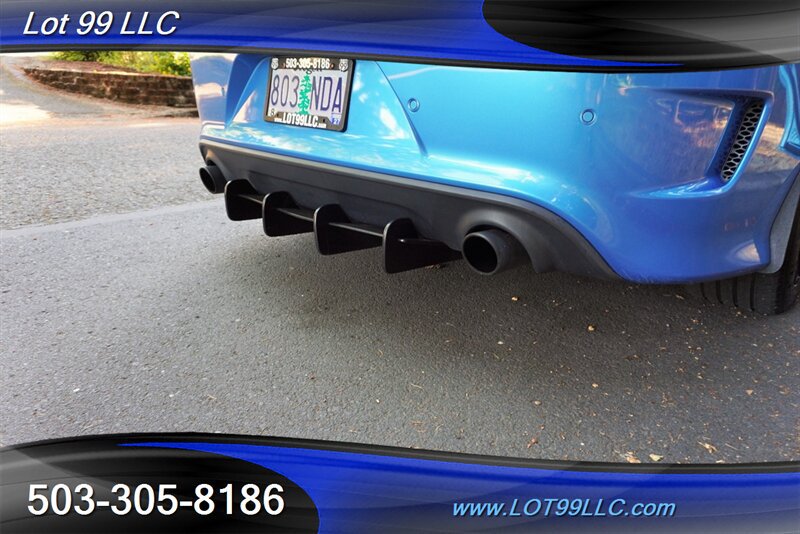 Used 2015 Dodge Charger SRT Hellcat w/ Harman/Kardon Audio Group RWD image 32