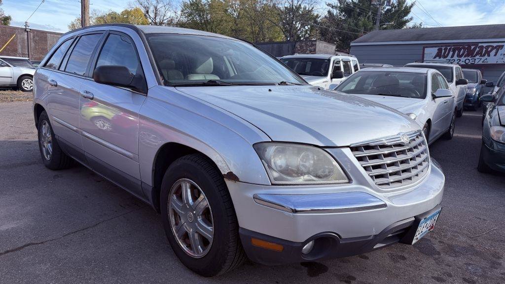 Used 2004 Chrysler Pacifica AWD w/ Heated Seat Group image 2