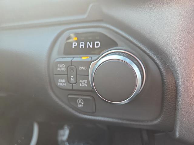 New 2026 RAM 1500 4x4 Crew Cab image 21