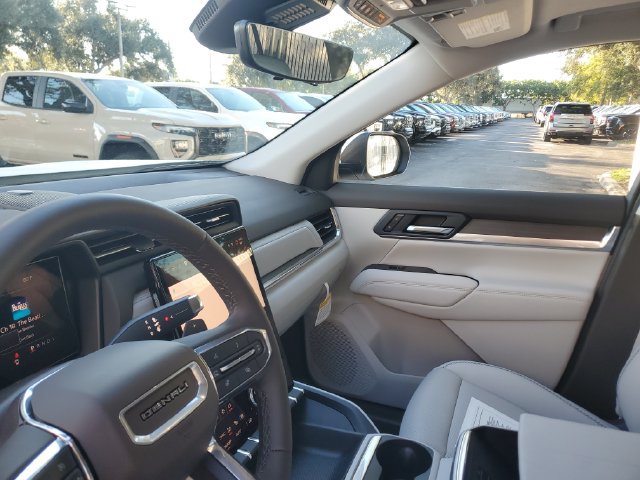 Used 2026 GMC Terrain Denali AWD/4WD image 23
