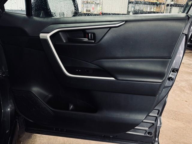 Used 2024 Toyota RAV4 LE image 13
