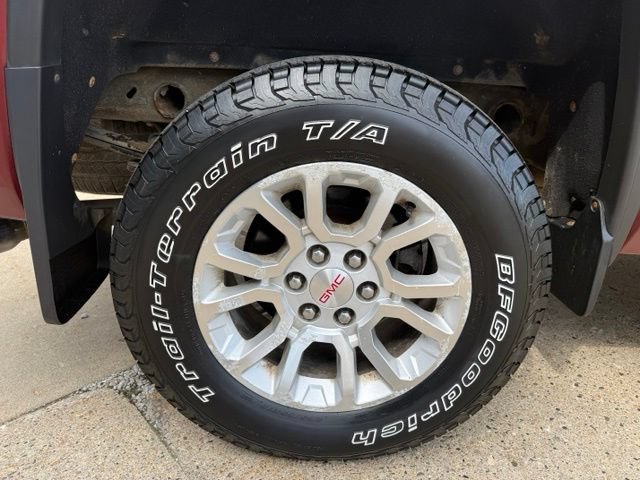 Used 2016 GMC Sierra 1500 SLE w/ LPO, Chrome Plus Package AWD/4WD image 11