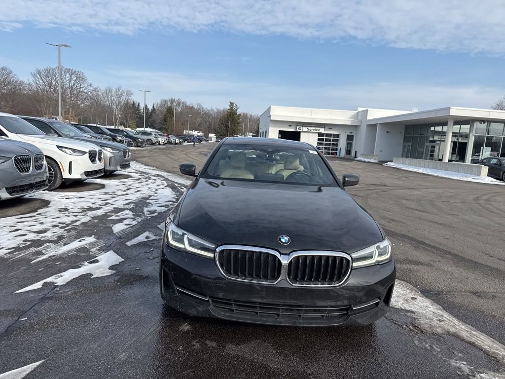 Used 2021 BMW 530i xDrive w/ Convenience Package image 2