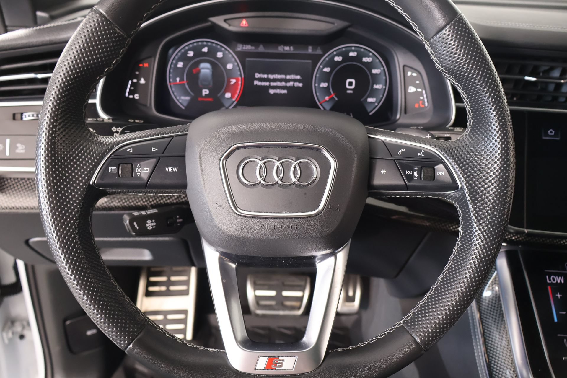 Used 2023 Audi SQ7 Prestige AWD/4WD image 3