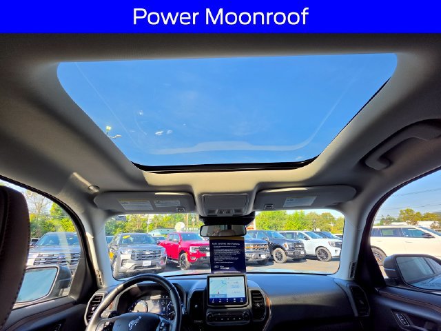 Certified 2021 Ford Bronco Sport Outer Banks w/ Outer Banks Package AWD/4WD image 4