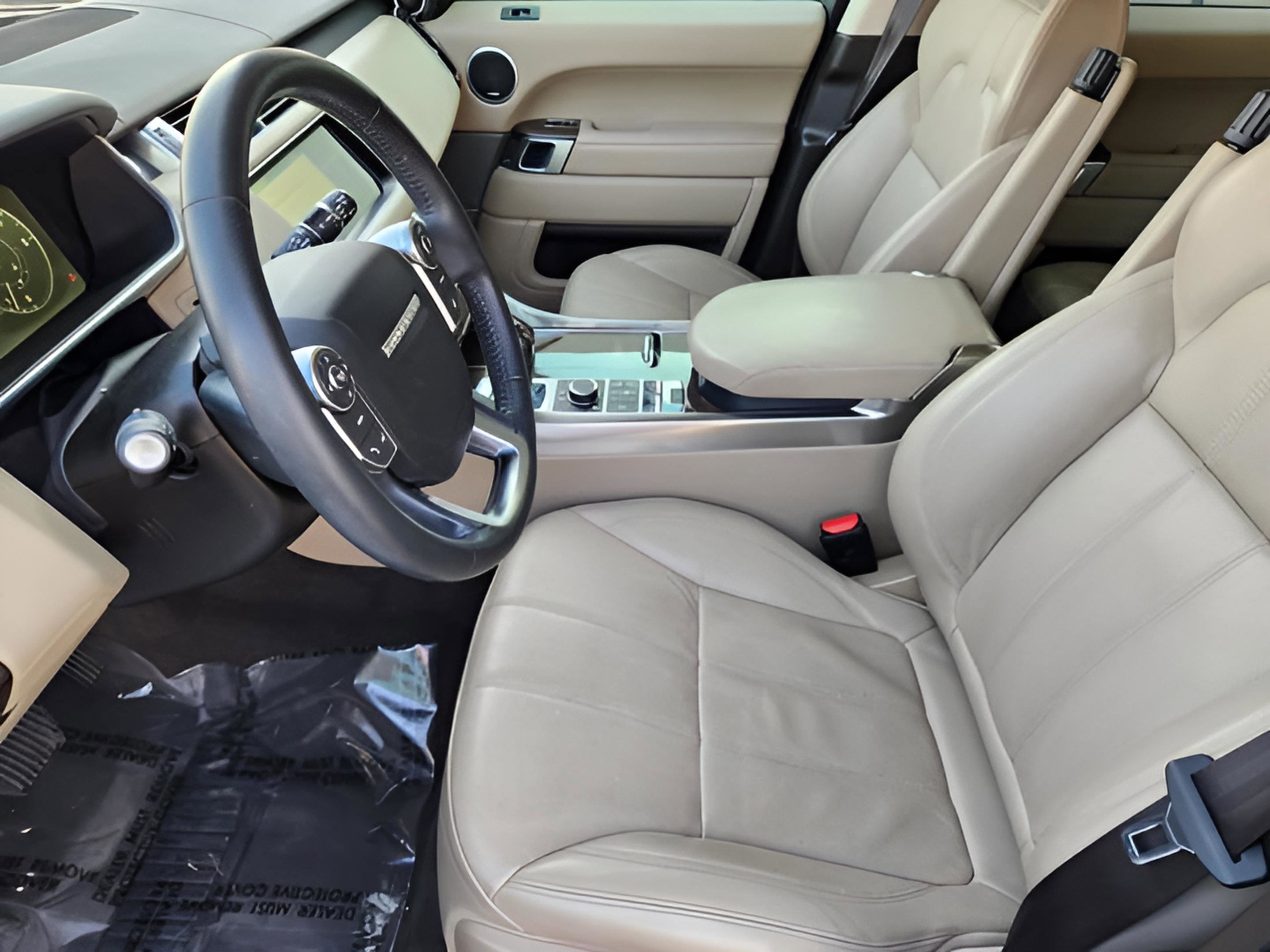 Used 2017 Land Rover Range Rover Sport HSE image 7