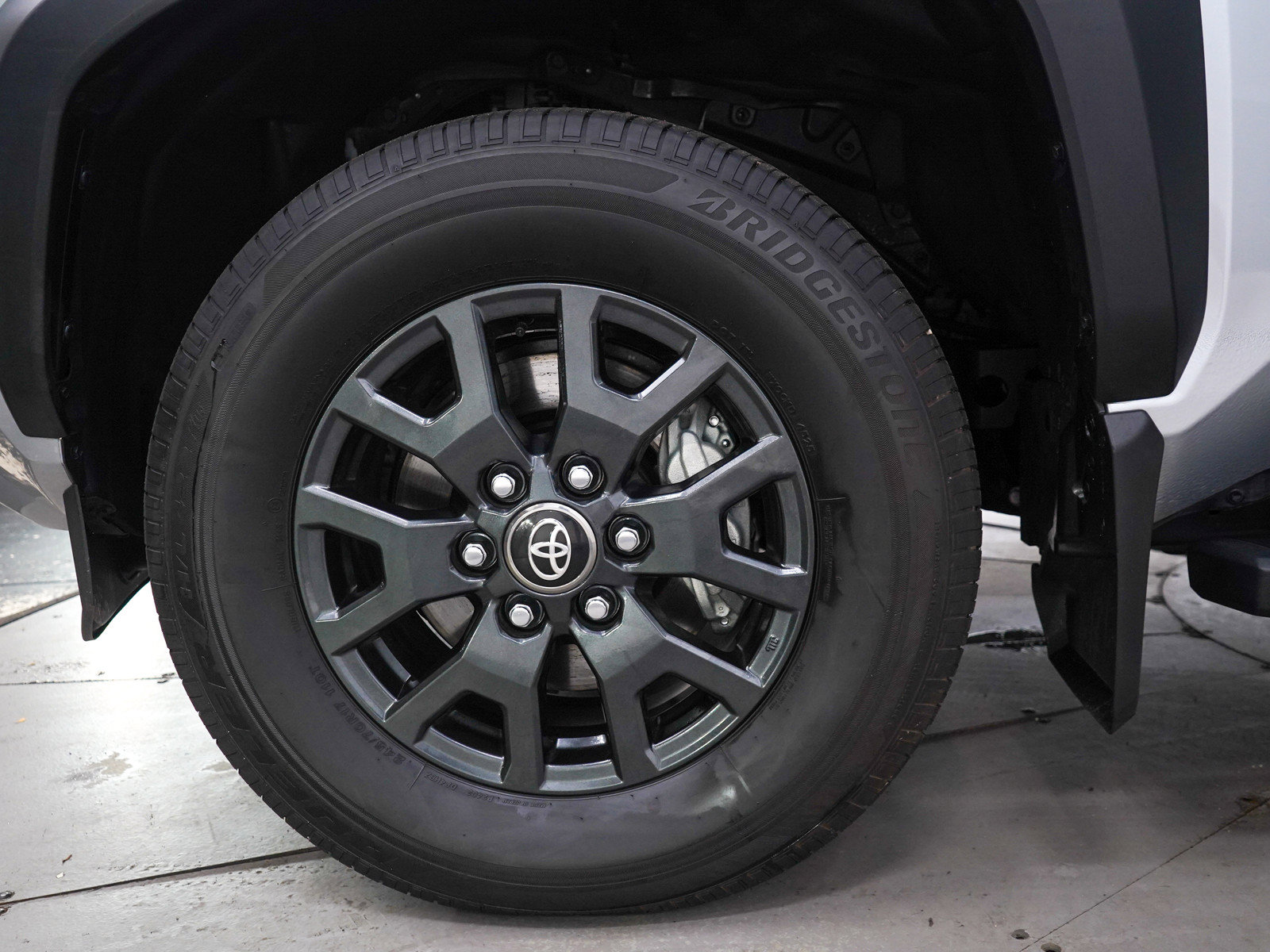 Used 2026 Toyota 4Runner SR5 AWD/4WD image 27