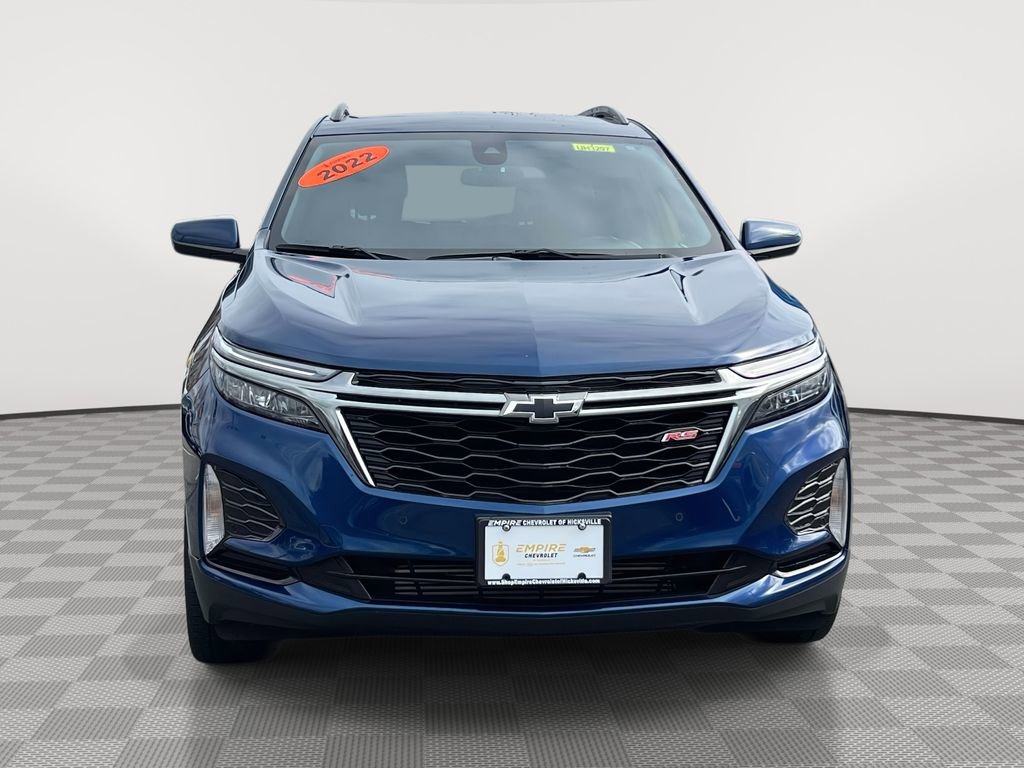 Used 2022 Chevrolet Equinox RS w/ LPO, Floor Liner Package AWD/4WD image 2
