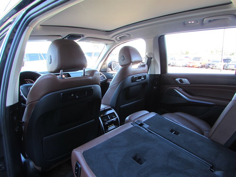 Used 2019 BMW X7 xDrive40i w/ Premium Package AWD/4WD image 22