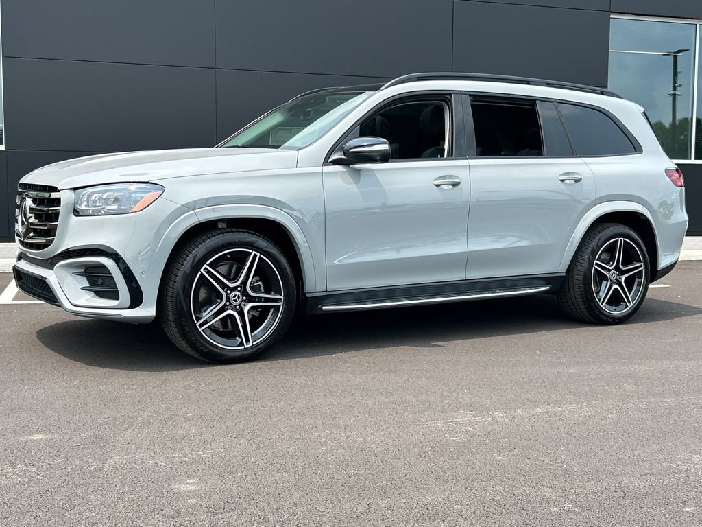 New 2026 Mercedes-Benz GLS 450 4MATIC