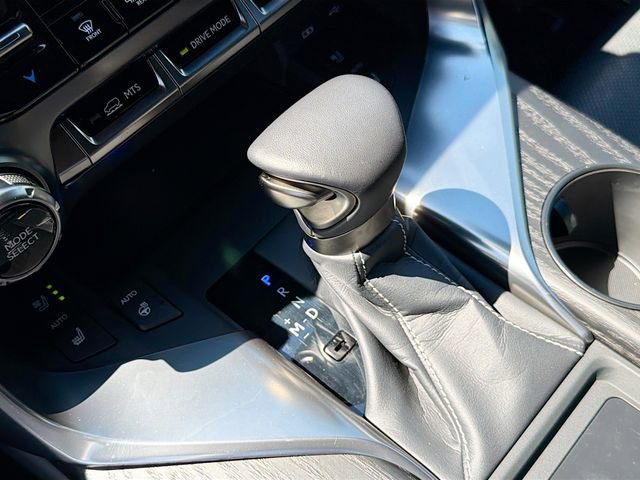 Used 2025 Lexus LX 600 4WD w/ Accessory Package (2T) image 17