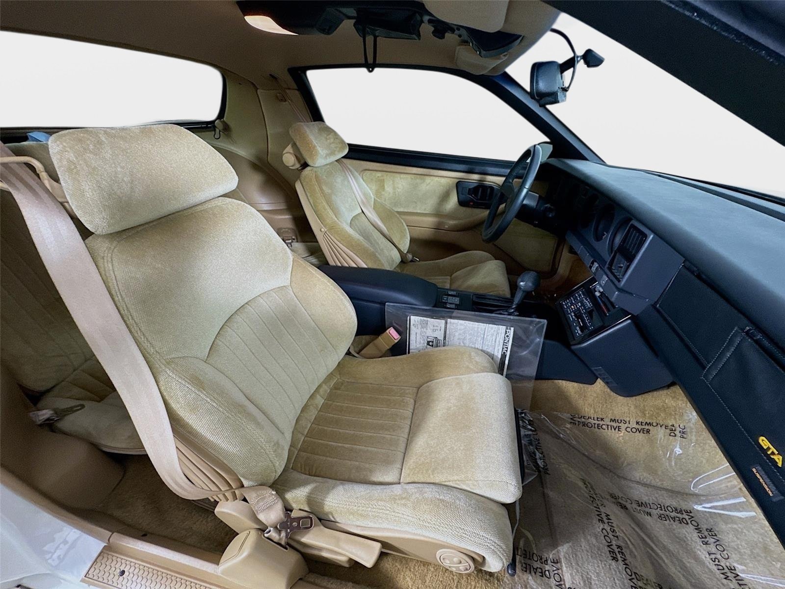 Used 1987 Pontiac Firebird Trans Am RWD image 21