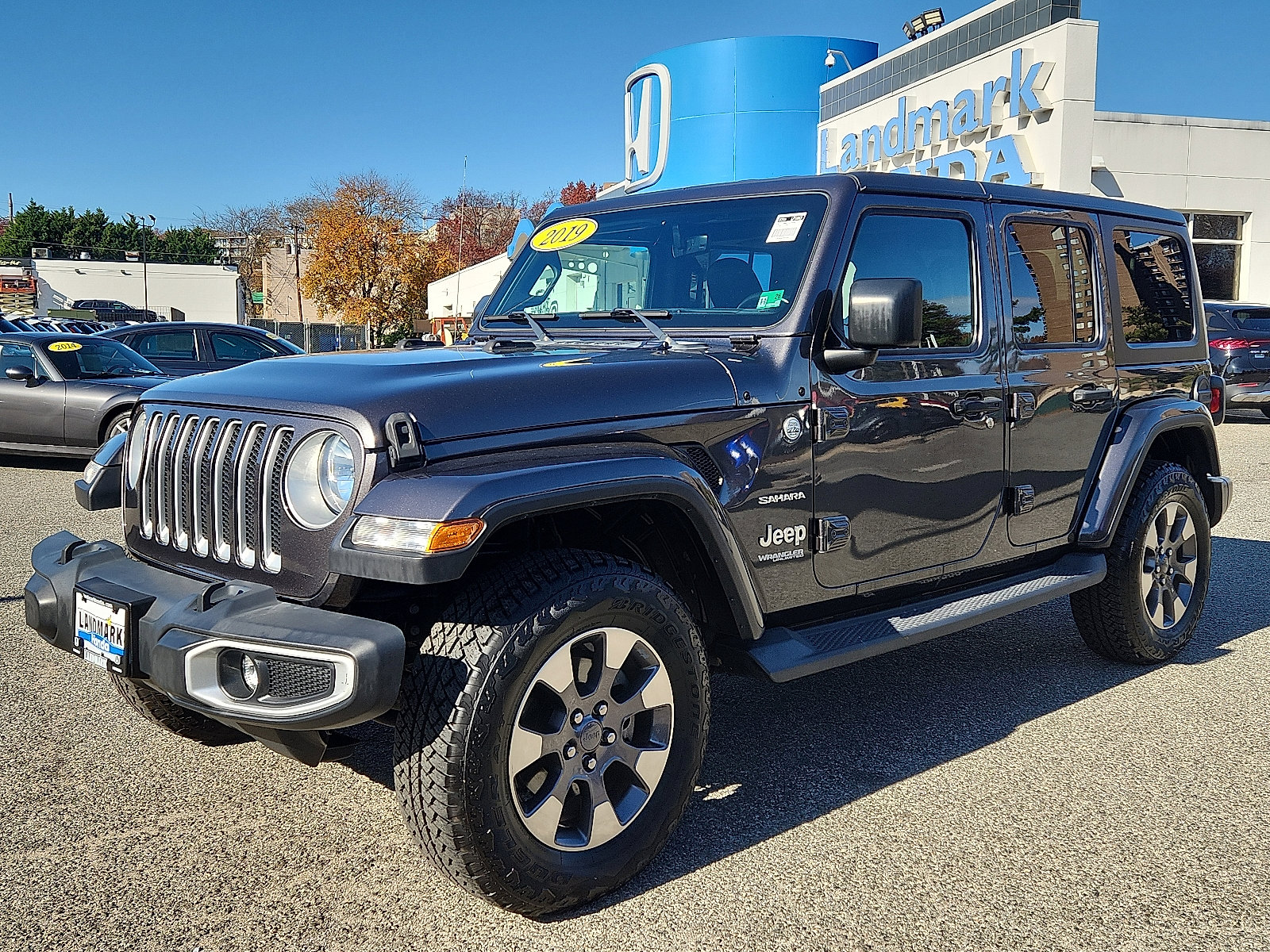 Used 2019 Jeep Wrangler Unlimited Sahara image 1