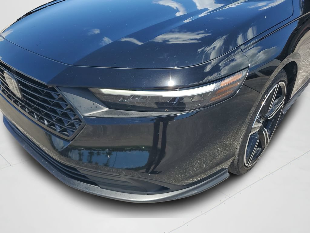 Used 2025 Honda Accord Sport image 26