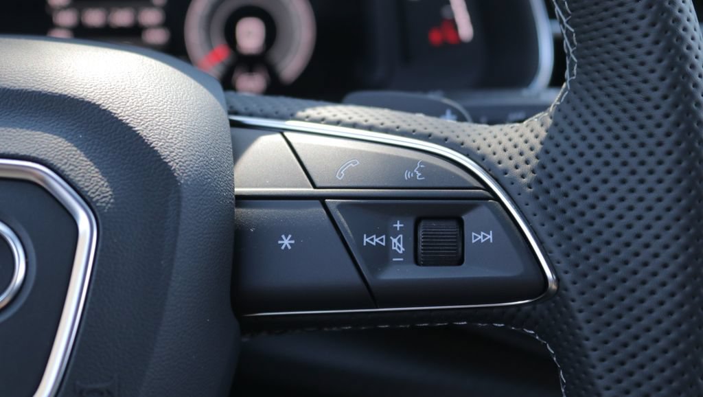 New 2027 Audi SQ8 Prestige AWD/4WD image 20