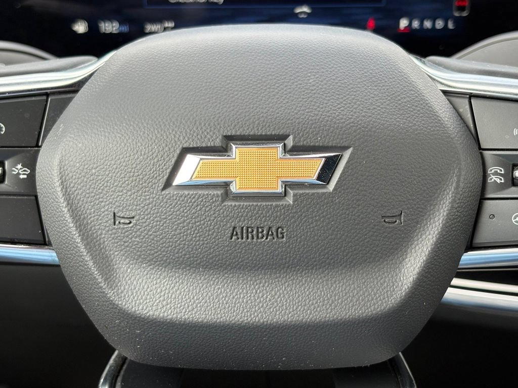 Used 2025 Chevrolet Equinox LT w/ Safety and Technology Package AWD/4WD image 22