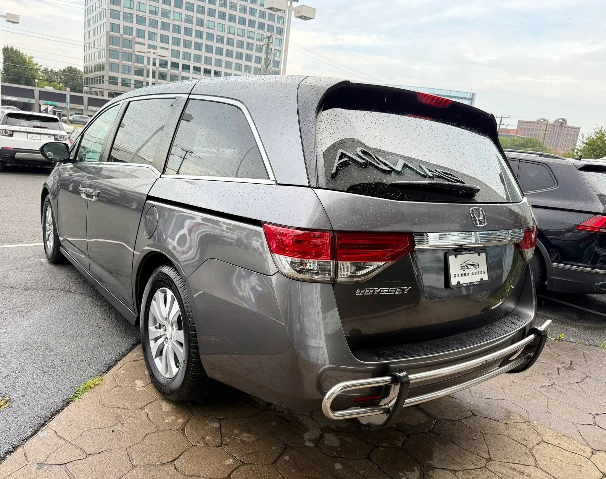 Used 2015 Honda Odyssey EX image 5