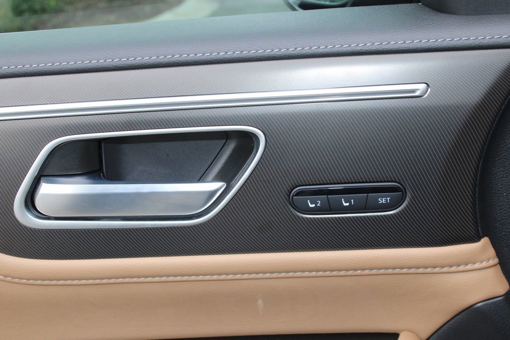 Certified 2025 INFINITI QX80 Luxe image 15